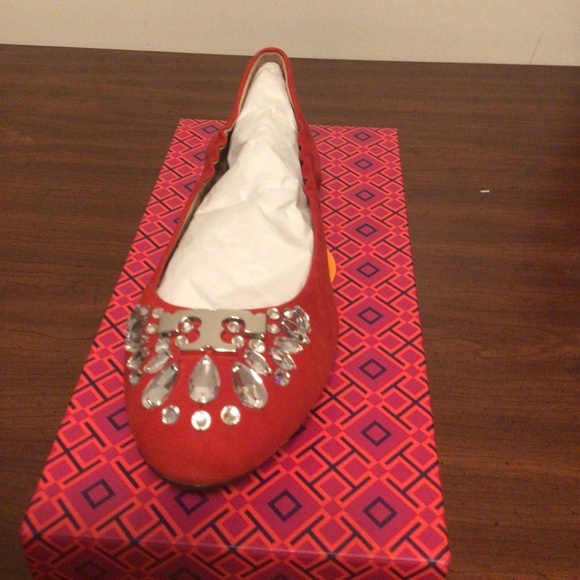 TORY BURCH DELPHINE CRYSTAL AND SUEDE BALLET FLATS SZ 8 NEW - Picture 1 of 4